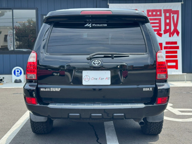 HILUX SURF