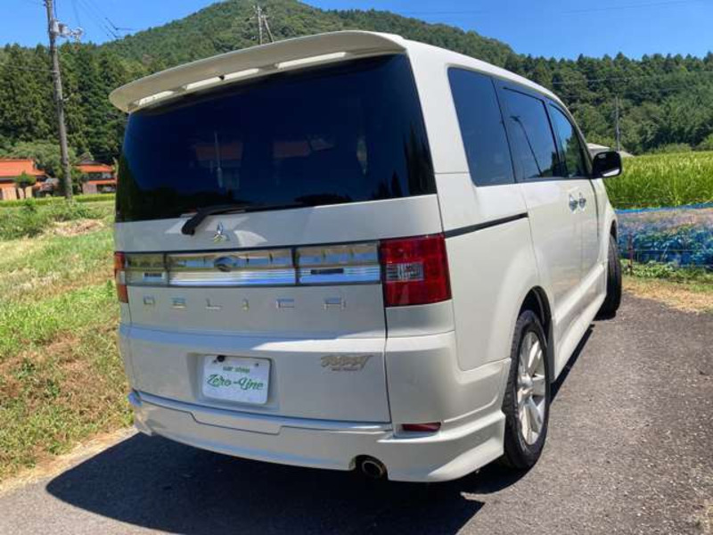 DELICA D5