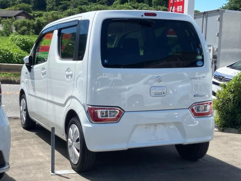 WAGON R