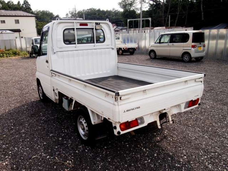 MINICAB TRUCK