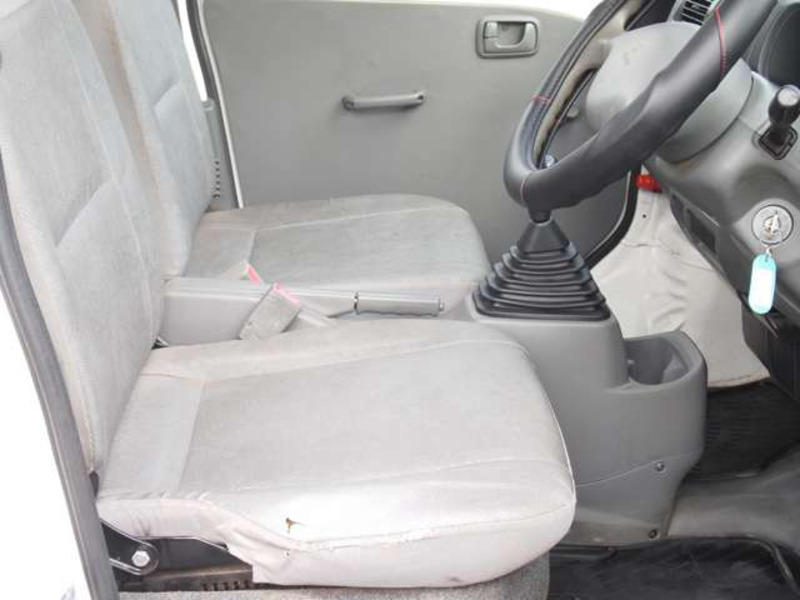MINICAB TRUCK