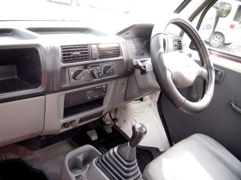 MINICAB TRUCK