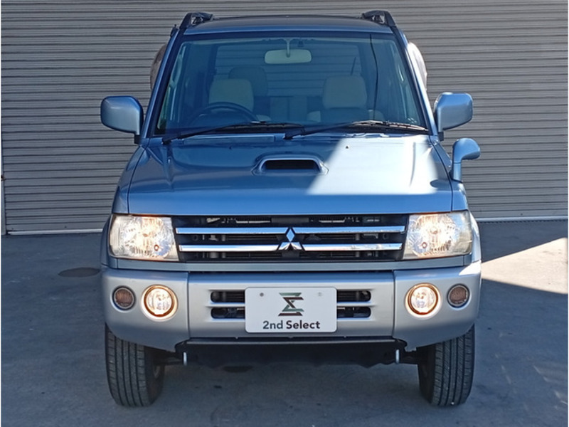 PAJERO MINI