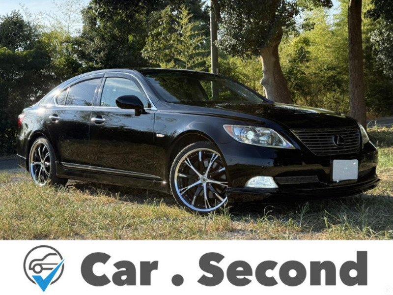 LEXUS LS