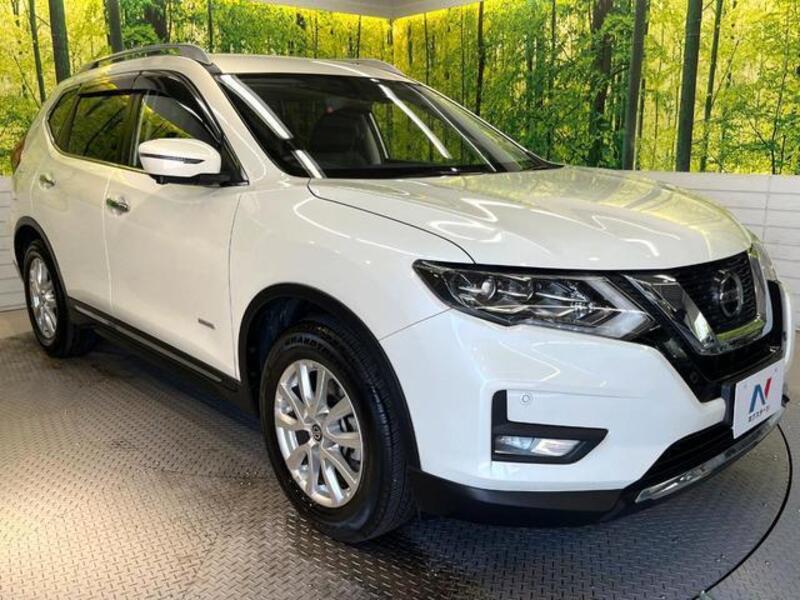 X-TRAIL
