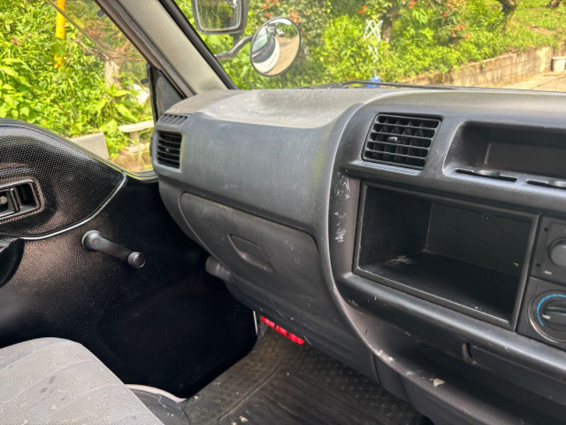 BONGO VAN