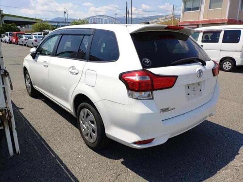 COROLLA FIELDER