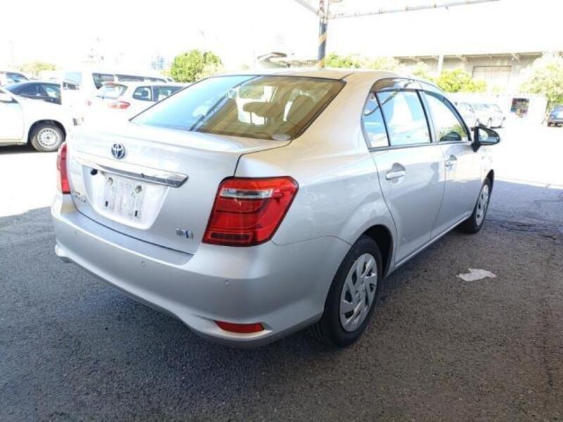 COROLLA AXIO