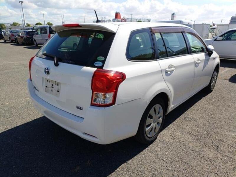 COROLLA FIELDER