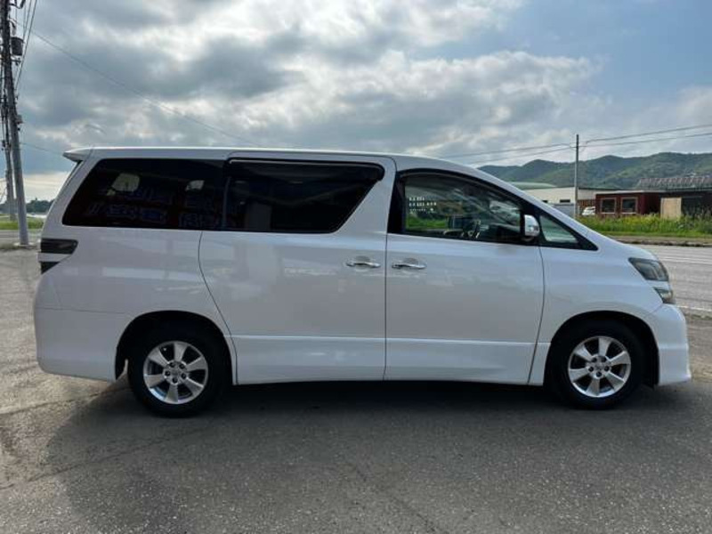 VELLFIRE