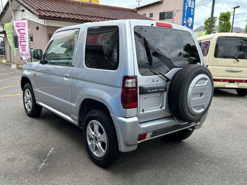 PAJERO MINI