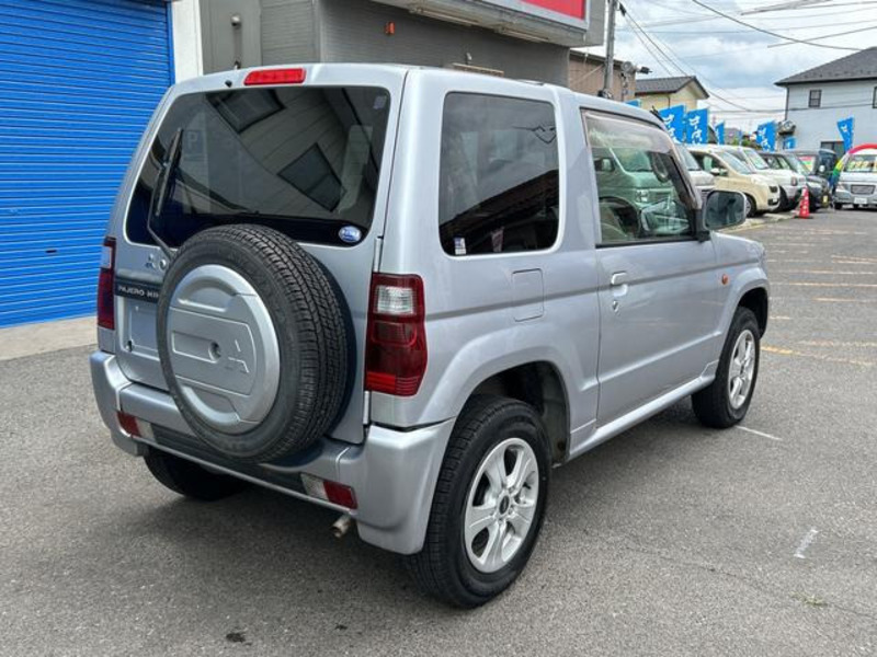 PAJERO MINI