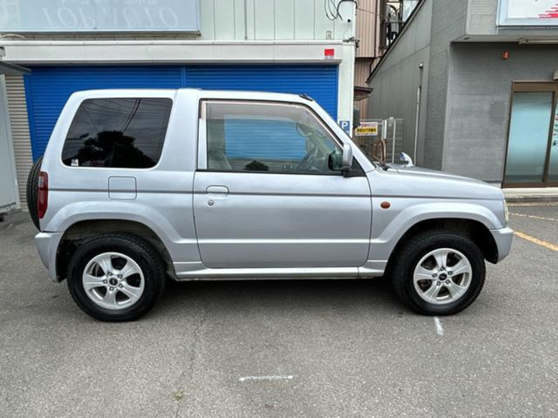 PAJERO MINI