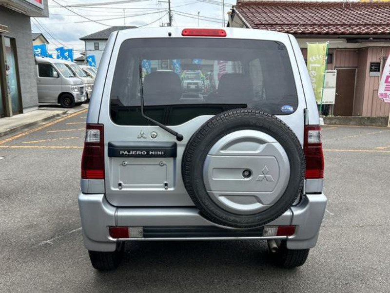 PAJERO MINI