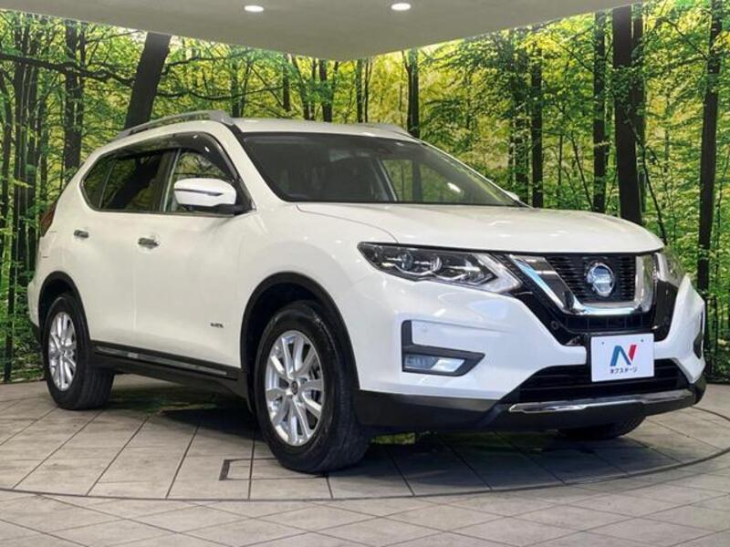 X-TRAIL