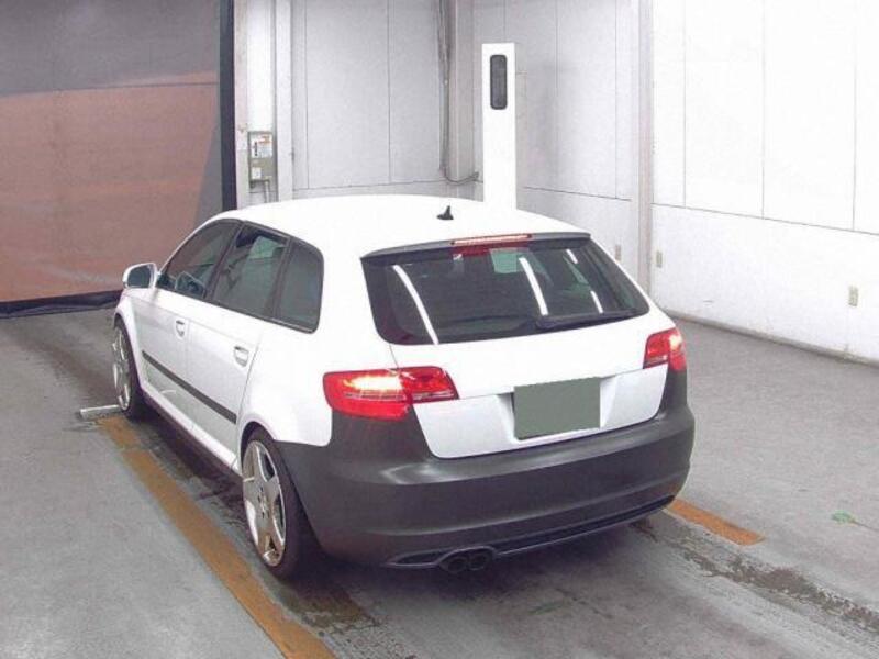 A3