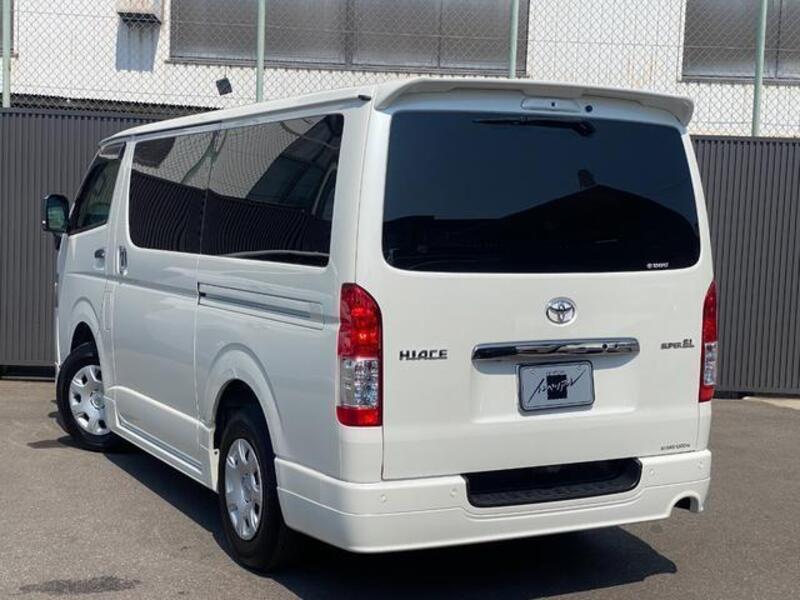 HIACE VAN