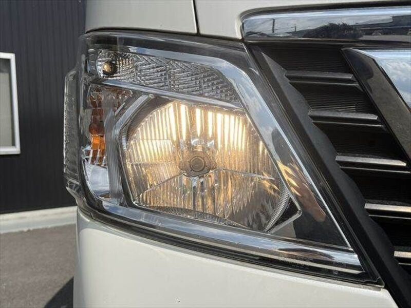 NV350 CARAVAN