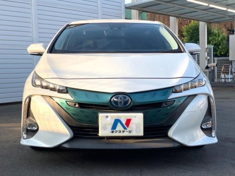 PRIUS PHV