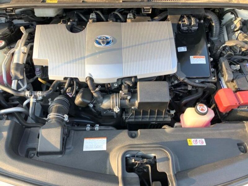 PRIUS PHV