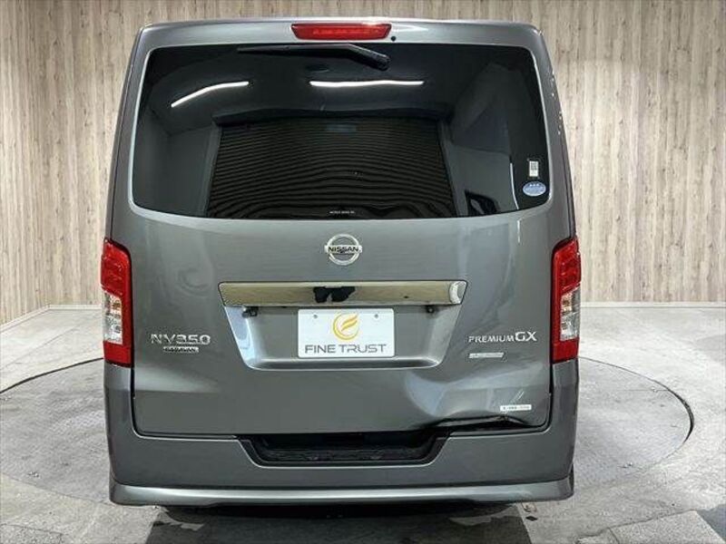 NV350 CARAVAN