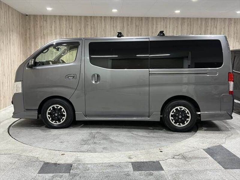 NV350 CARAVAN