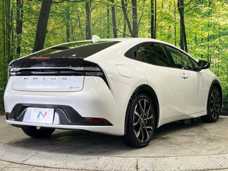 PRIUS PHV