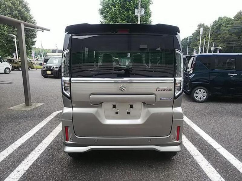 SPACIA CUSTOM