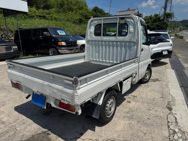 CLIPPER TRUCK