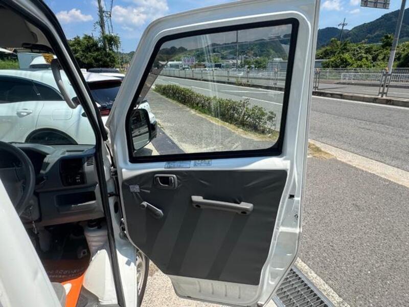 CLIPPER TRUCK