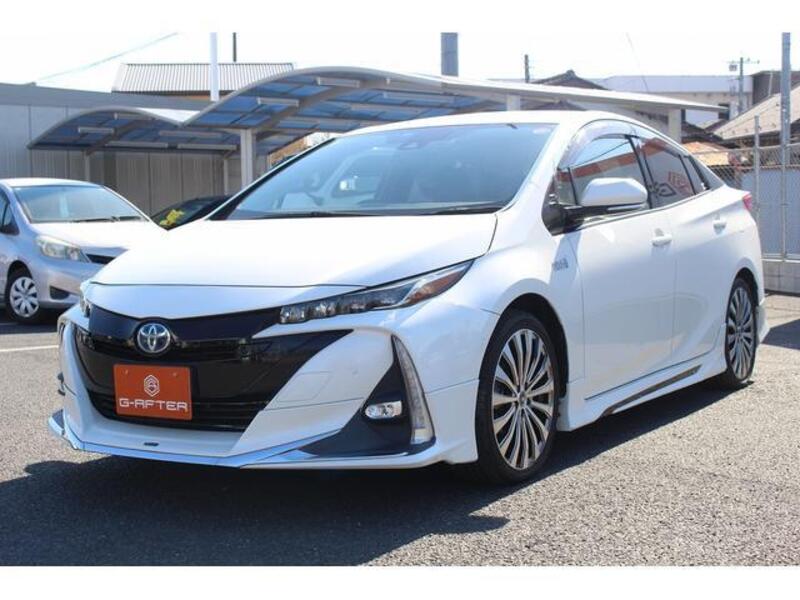 PRIUS PHV