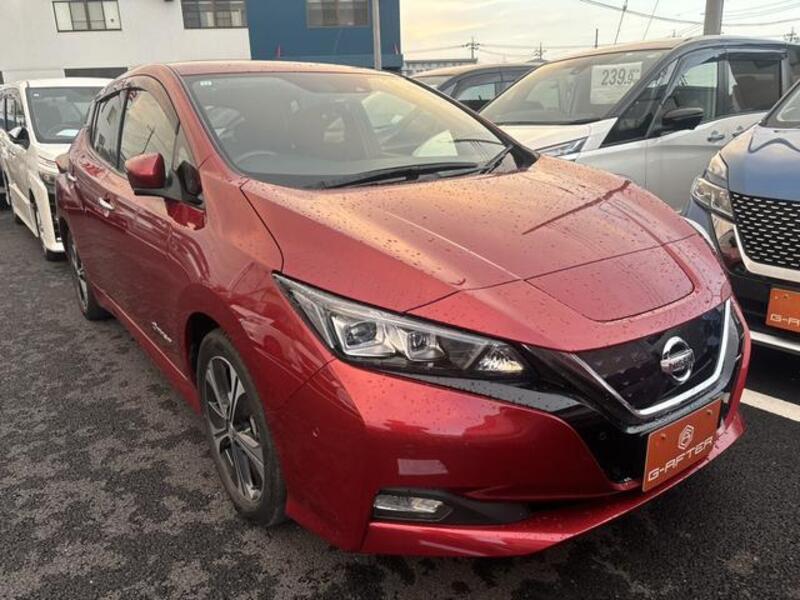 NISSAN LEAF
