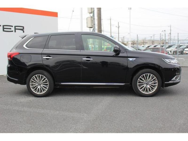 OUTLANDER PHEV