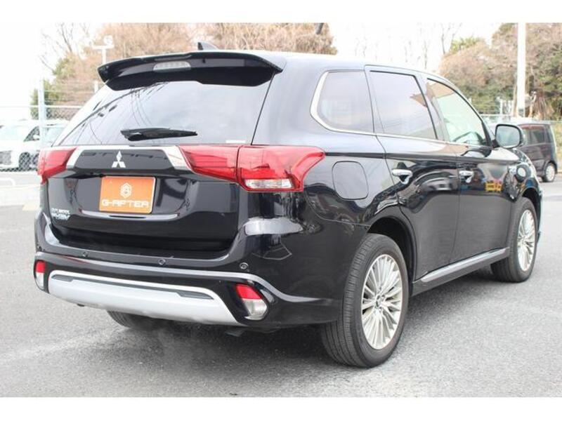OUTLANDER PHEV