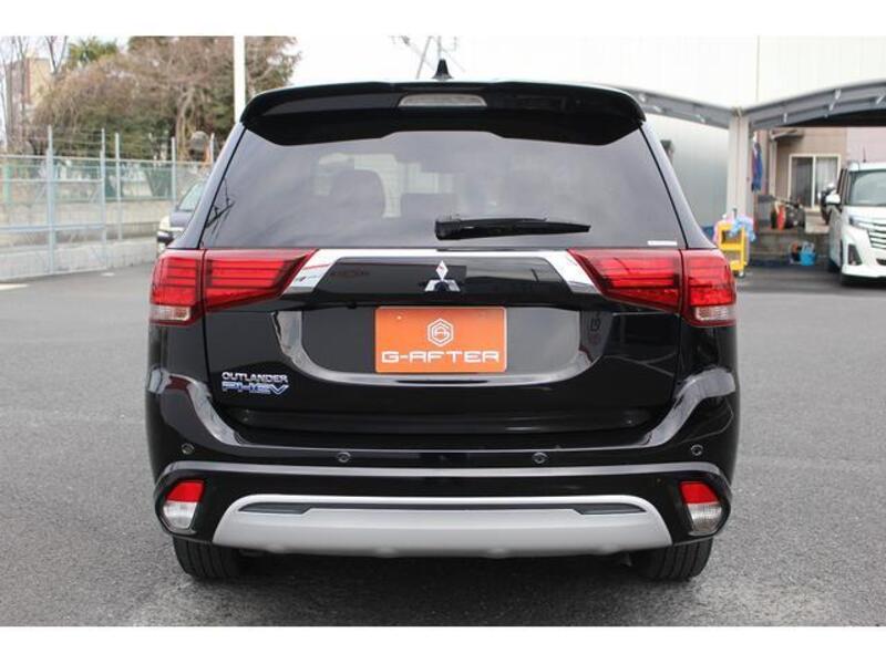 OUTLANDER PHEV