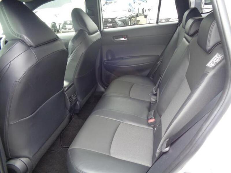 COROLLA CROSS