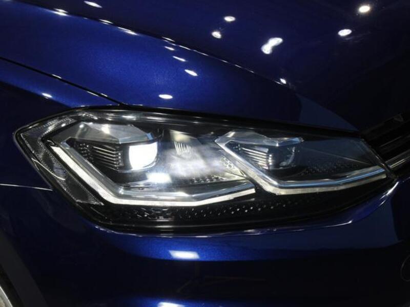 GOLF VARIANT
