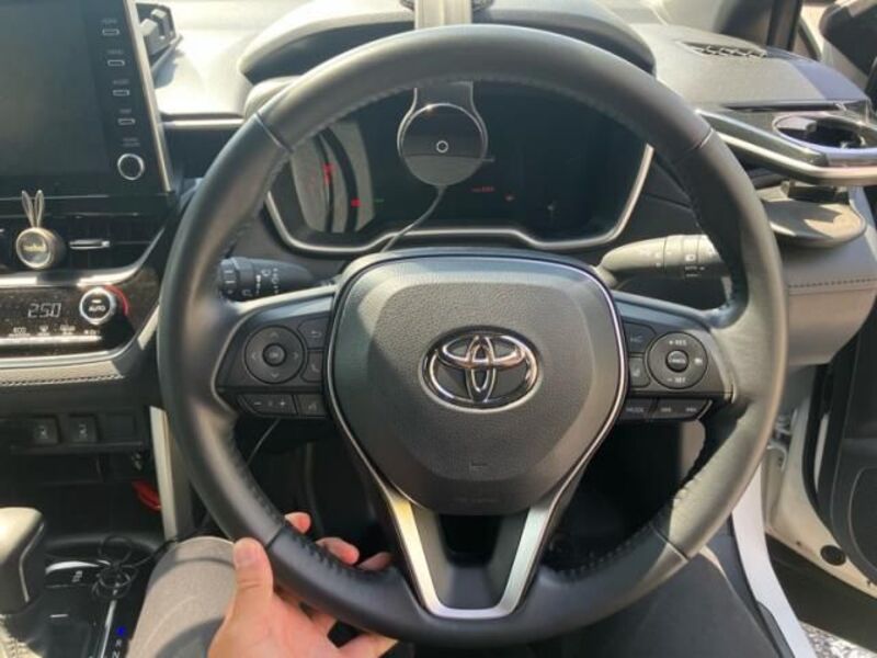 COROLLA CROSS