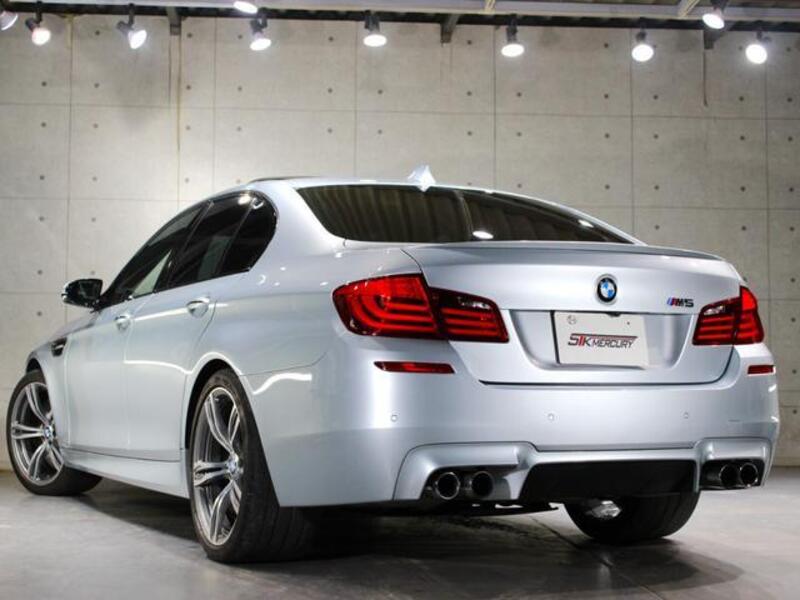 M5