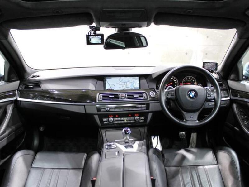 M5