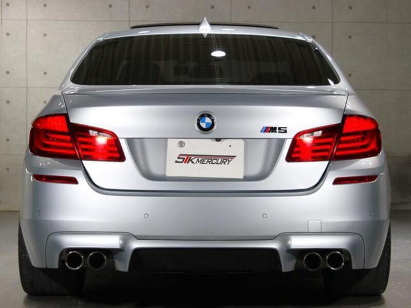 M5