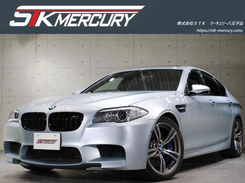BMW M5