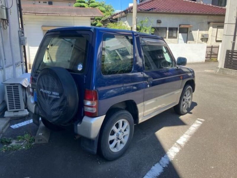 PAJERO MINI