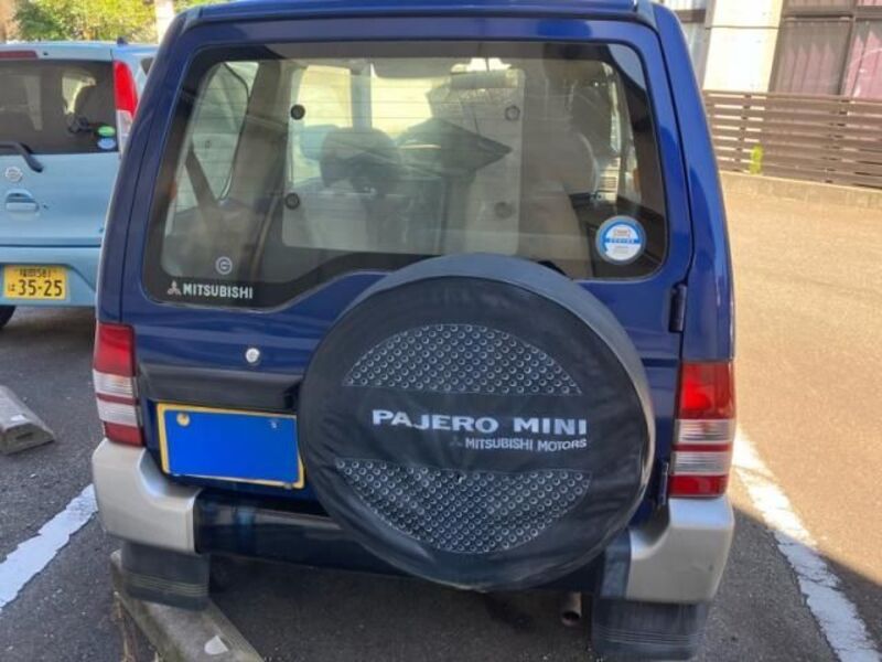 PAJERO MINI