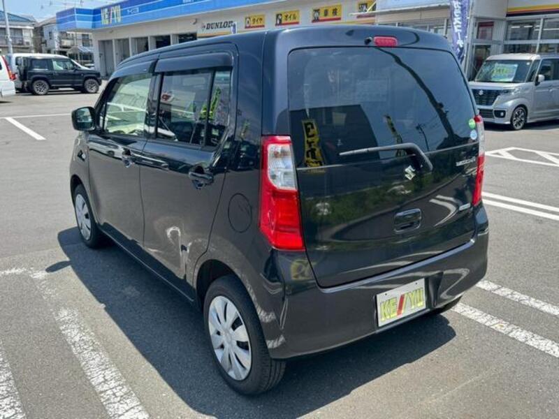 WAGON R