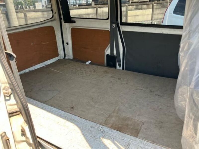 MINICAB VAN