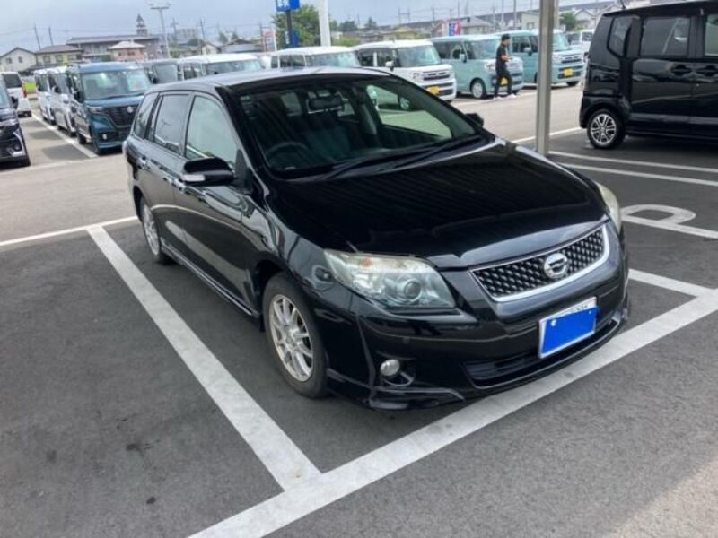 COROLLA FIELDER