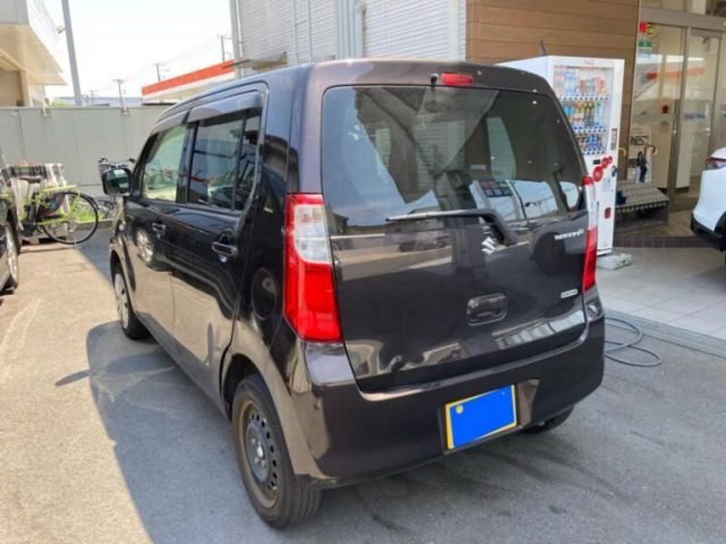 WAGON R