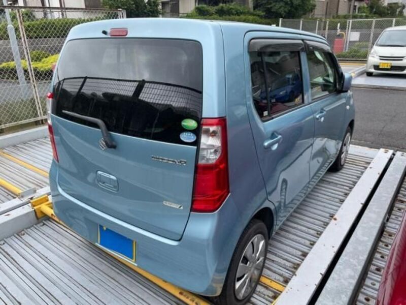 WAGON R