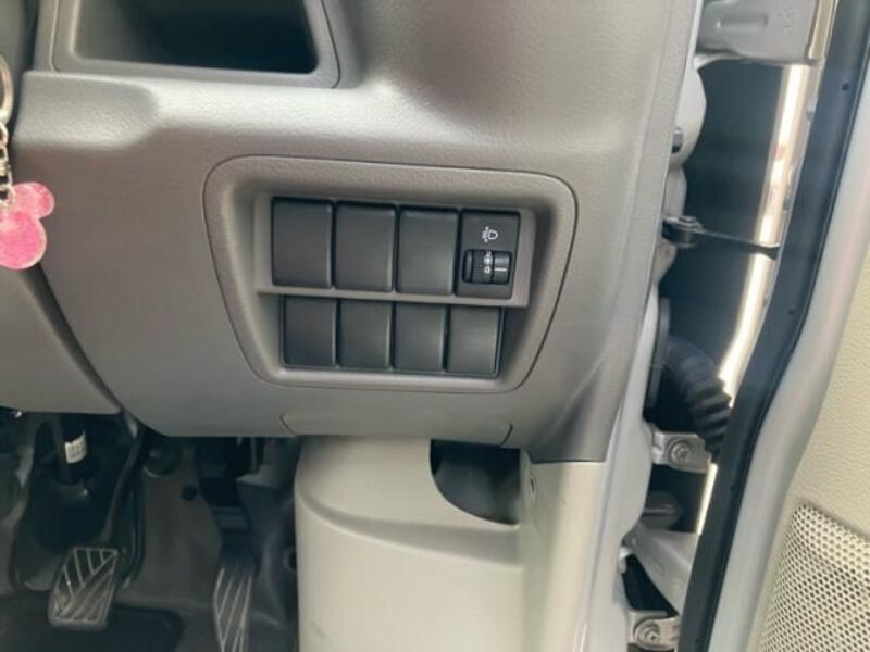 MINICAB VAN